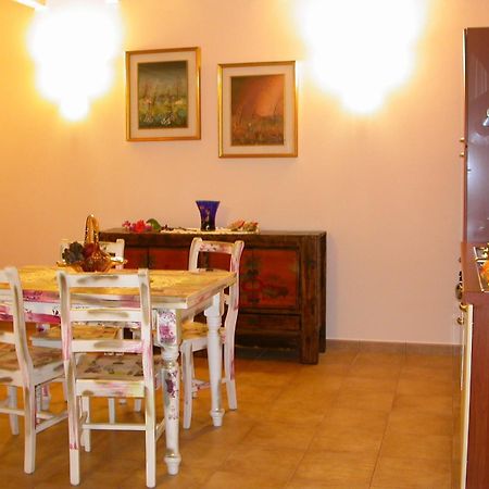 Agriturismo Radamez Monzambano Bagian luar foto