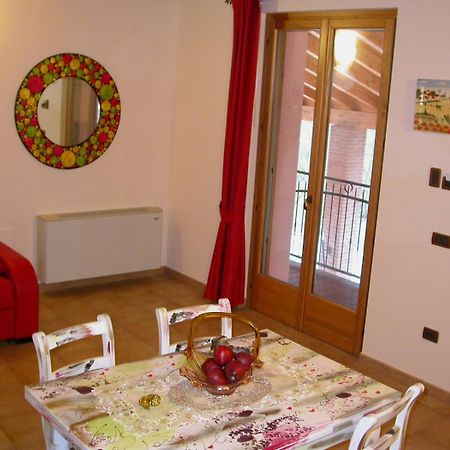 Agriturismo Radamez Monzambano Bagian luar foto